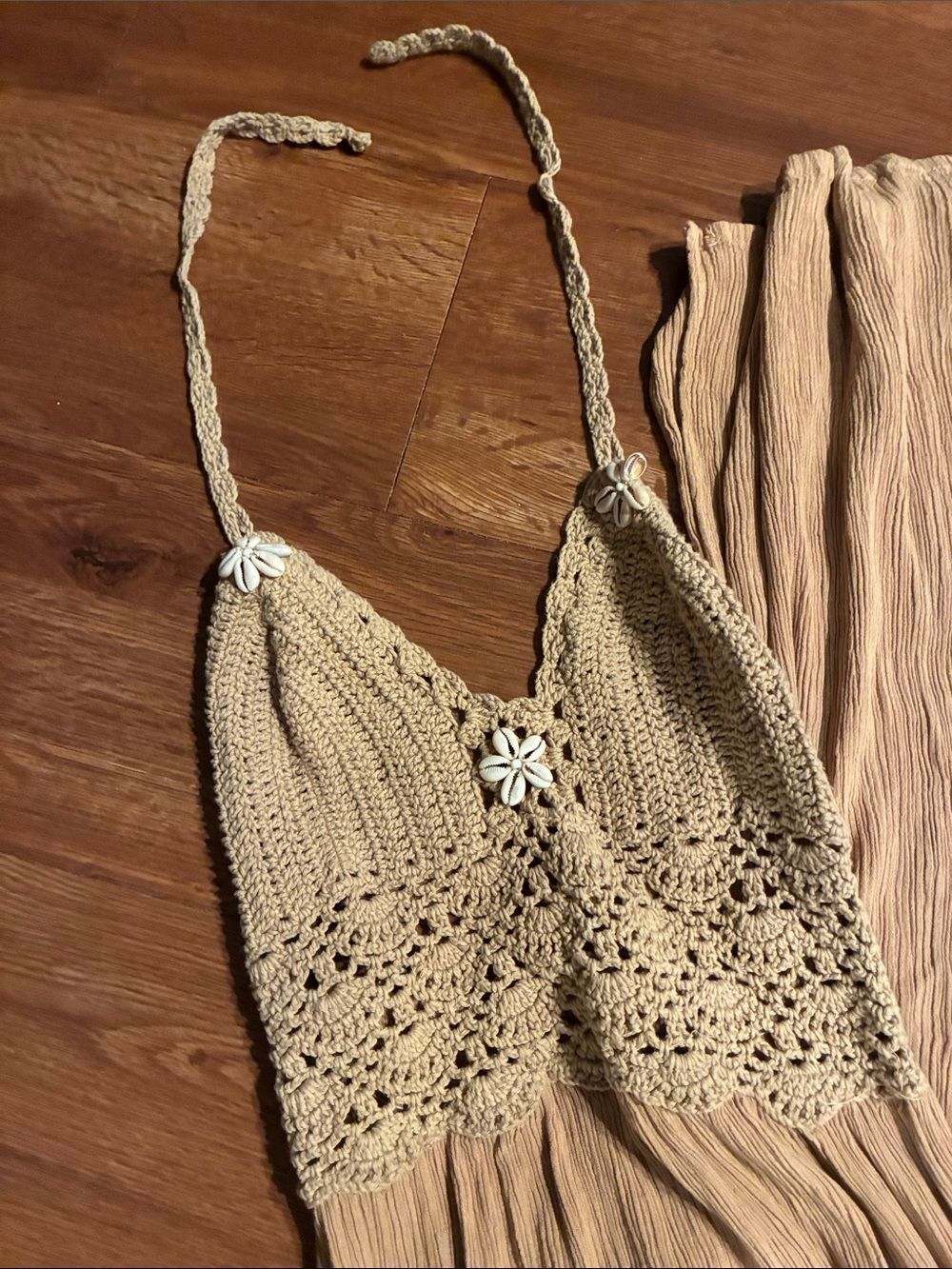 Sand Halter Shell Dress - Picture 7 of 8